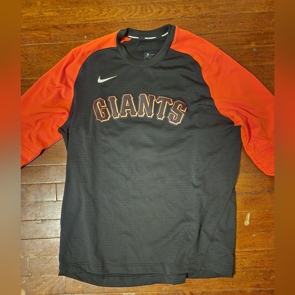 San Francisco Giants Mens Sz XL Longsleeve Warm Up Shirt